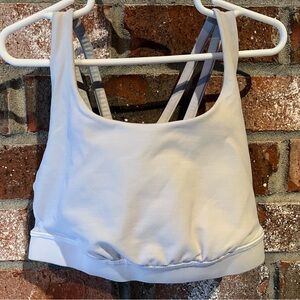 Lululemon Women's light gray Sports Bra Size 6